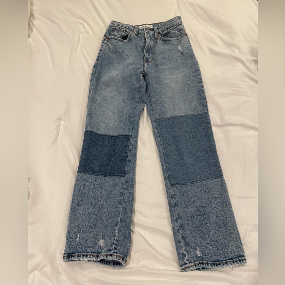 Abercrombie & Fitch The Ankle Straight Ultra
High Rise Jeans Patch Two Tone